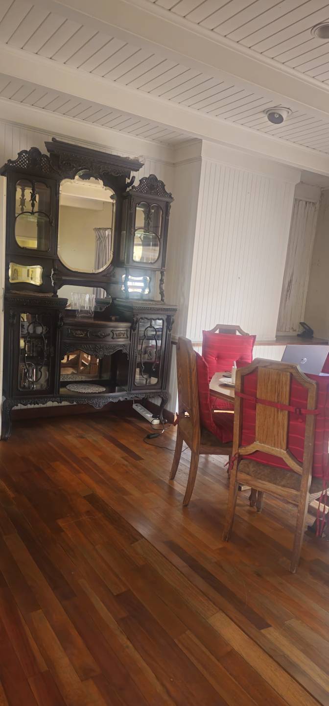 Landsdowne Bryanston's room