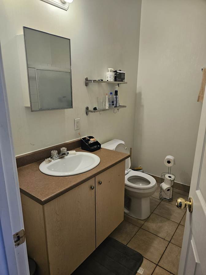 Rodolfo Lopez's room