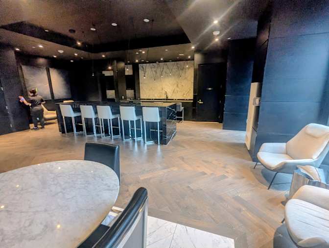 Furnished Room's room