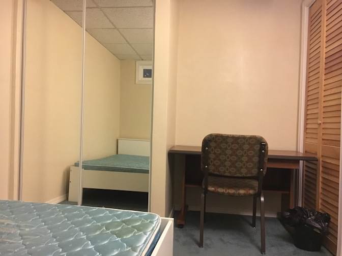 Tam's room