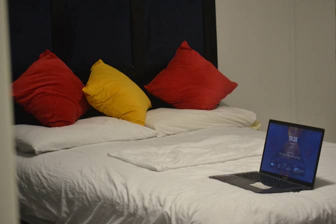 Ashton Kotts's room