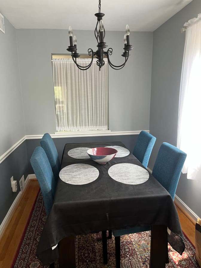 Lizzie's room