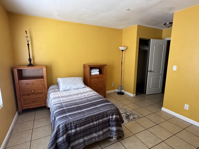 Dan's room