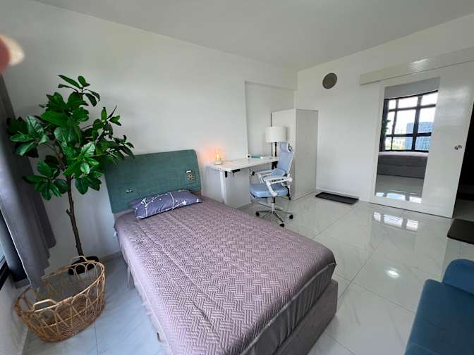 Eric's room