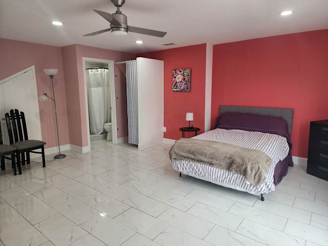 Elaine's room