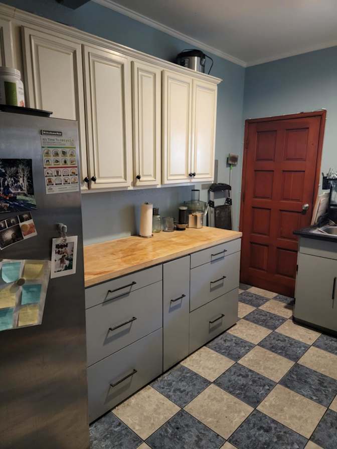 Christopher Eduardo Gonzalez's room