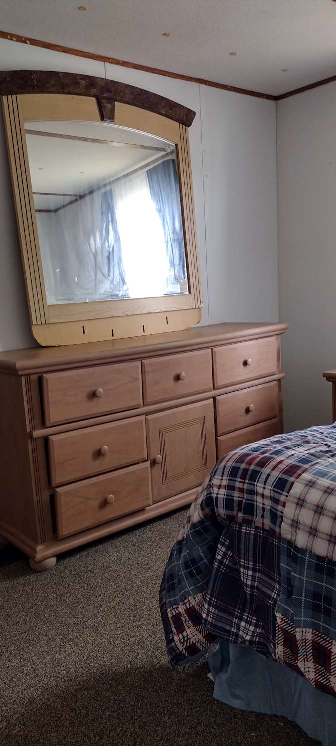 Mykh's room