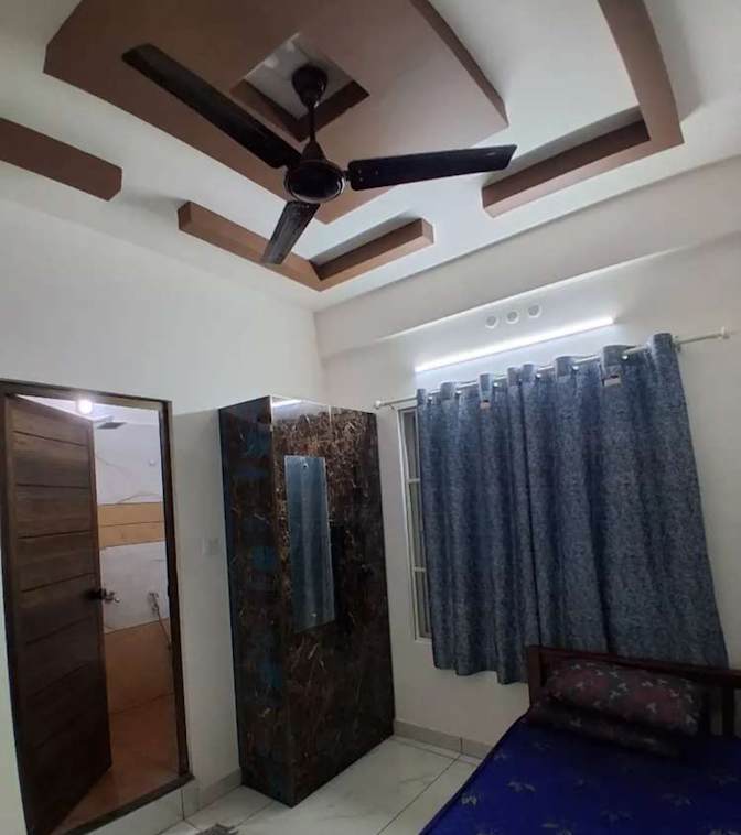 Alen's room