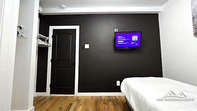 GBU Holdings Group's room