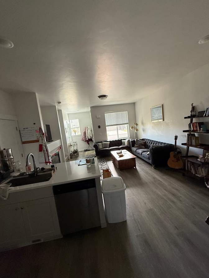 Olyveya's room
