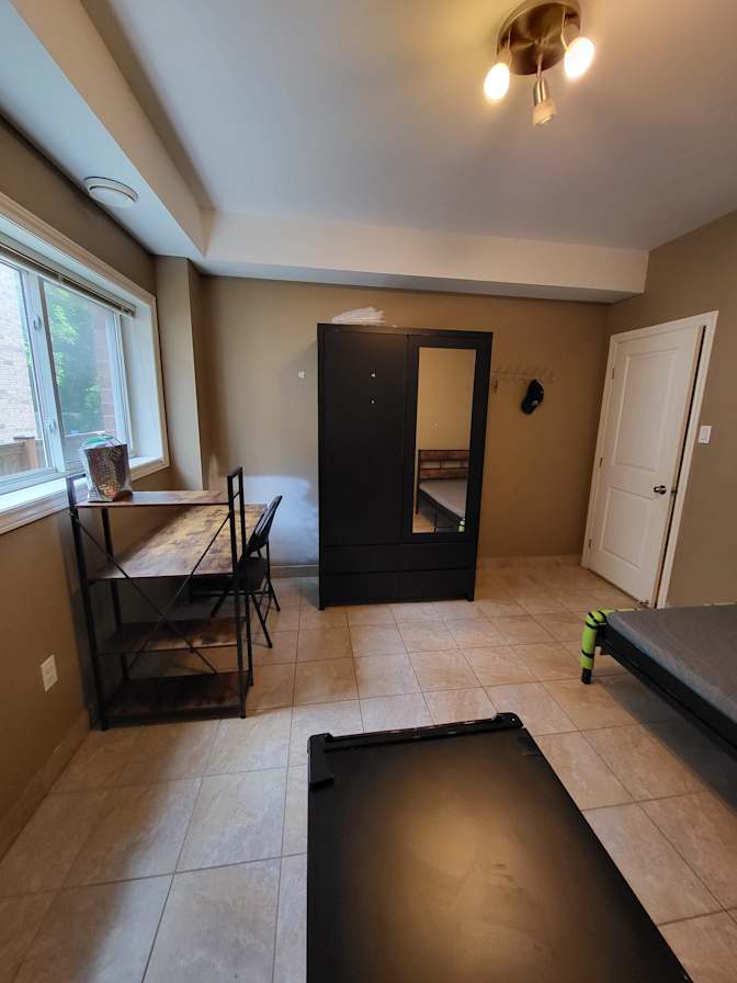San's room
