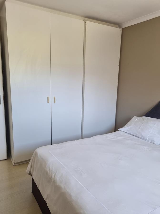Lusapho Thomas's room