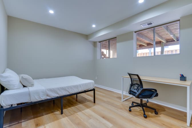 Dylan L.'s room