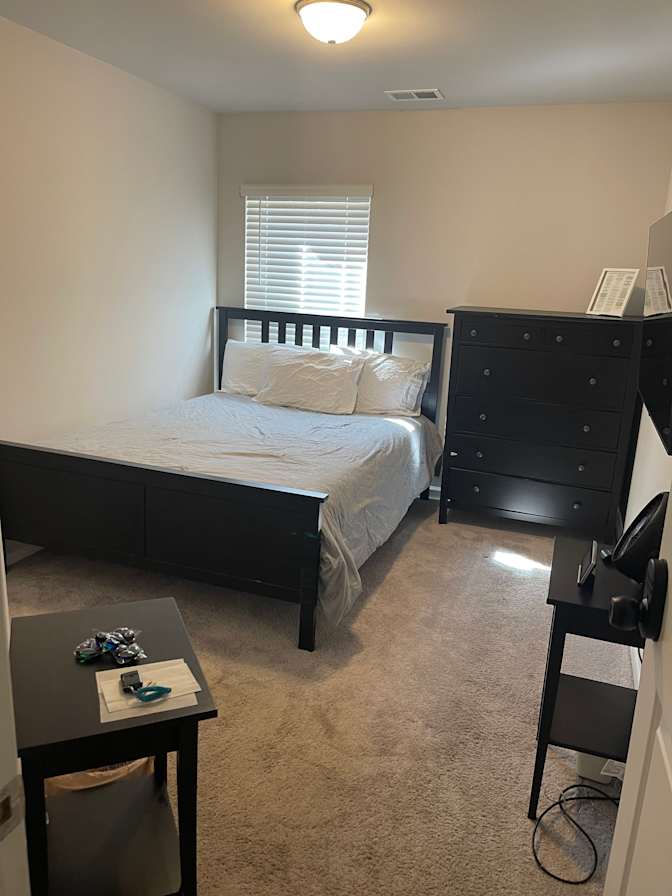 T's room