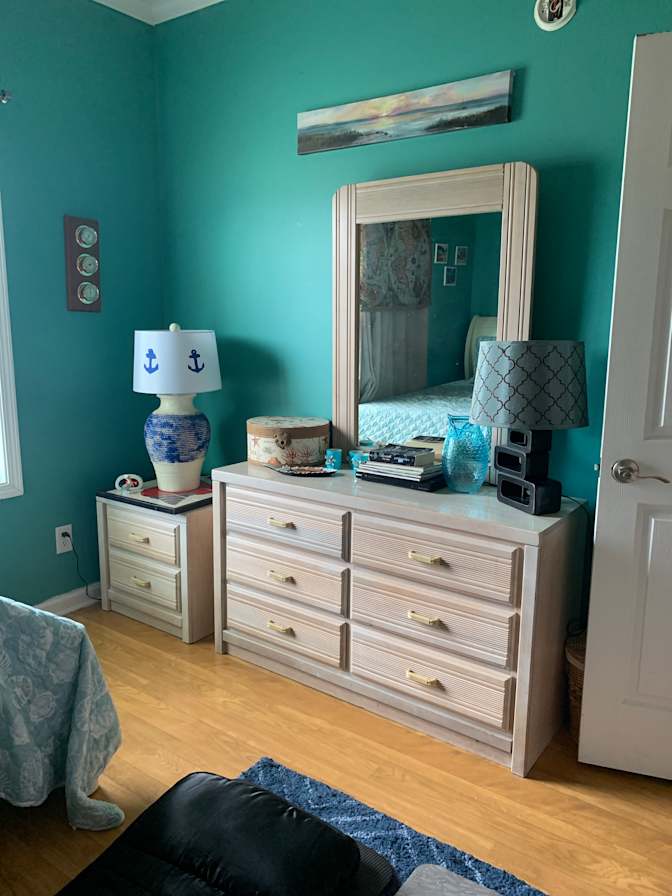 Veneta's room
