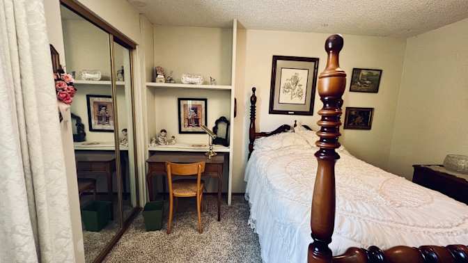 Estelle's room