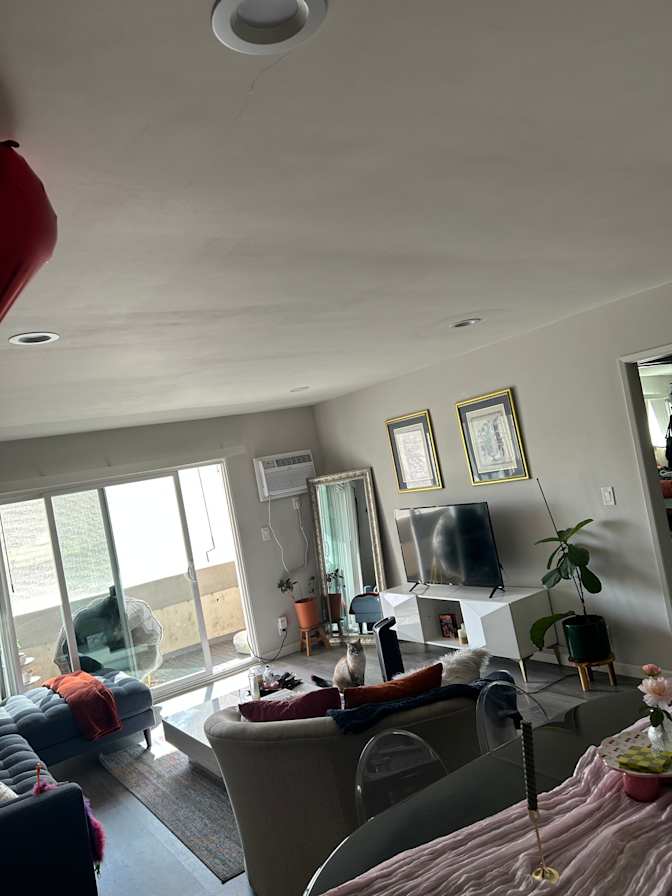 Claudia Guizar's room