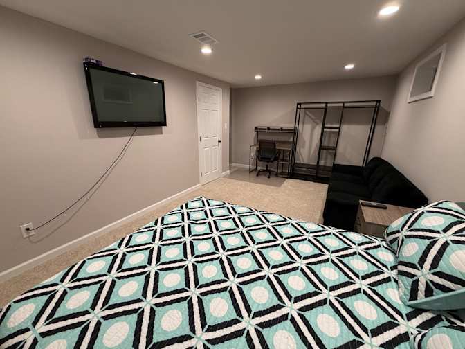 Khali A's room