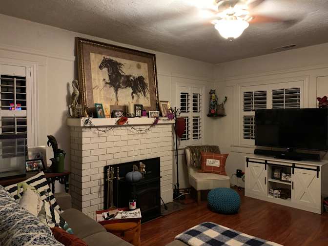 Patricia Room For Rent's room