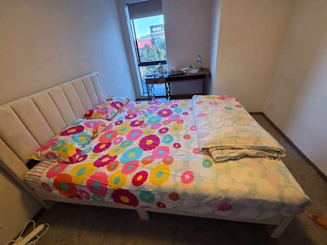 Mingsheng's room
