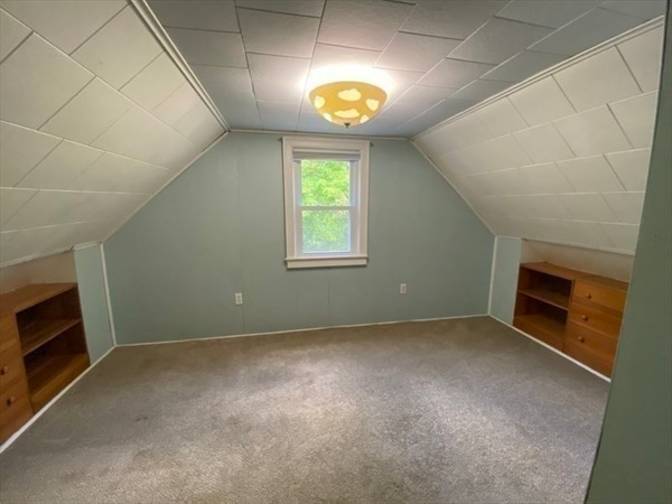 Max's room