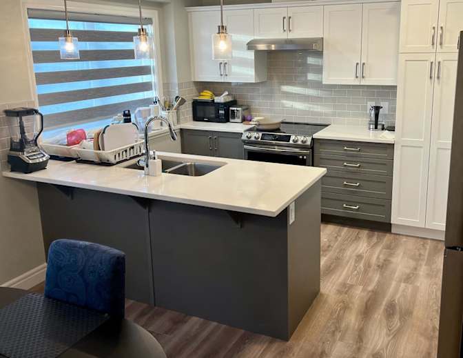 Yuvi Edmonton's room