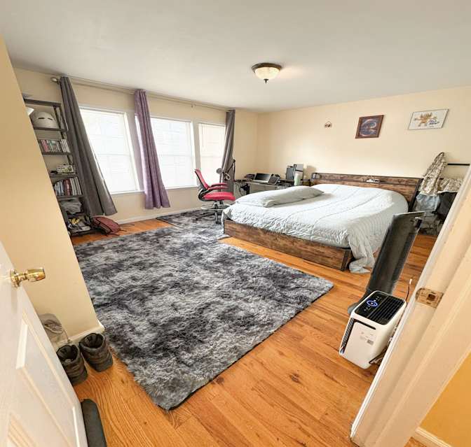 NE's room