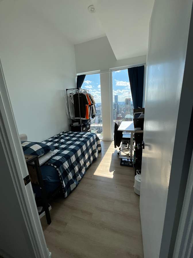 Oury's room