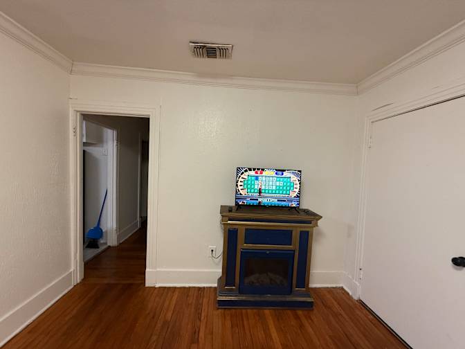 Joslyn Alexander's room