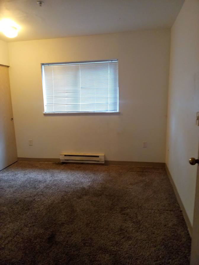 Craig A Jetton's room