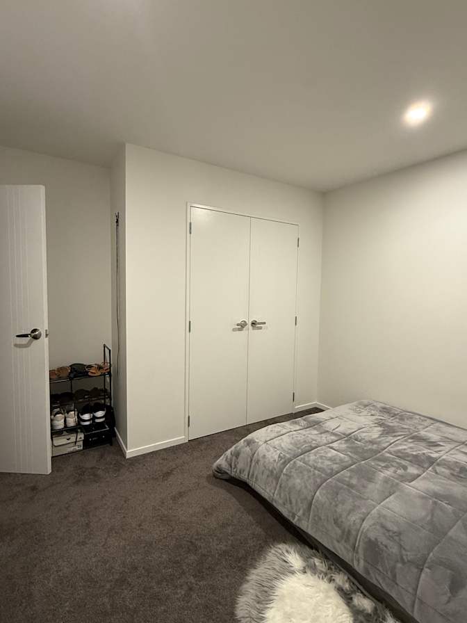 RIYA's room
