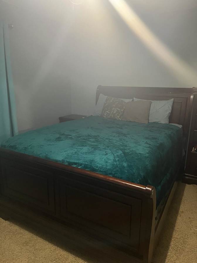 Gladys's room