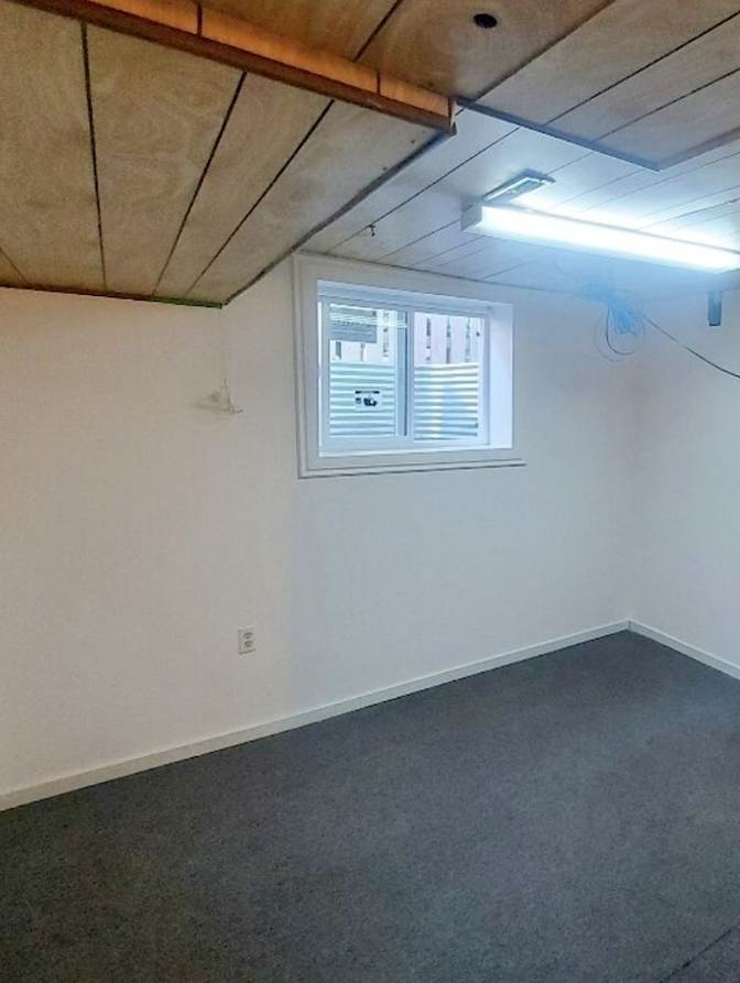 Aaron's room