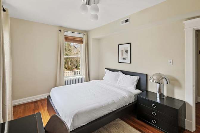 Room in Brookland on a flexible lease's room