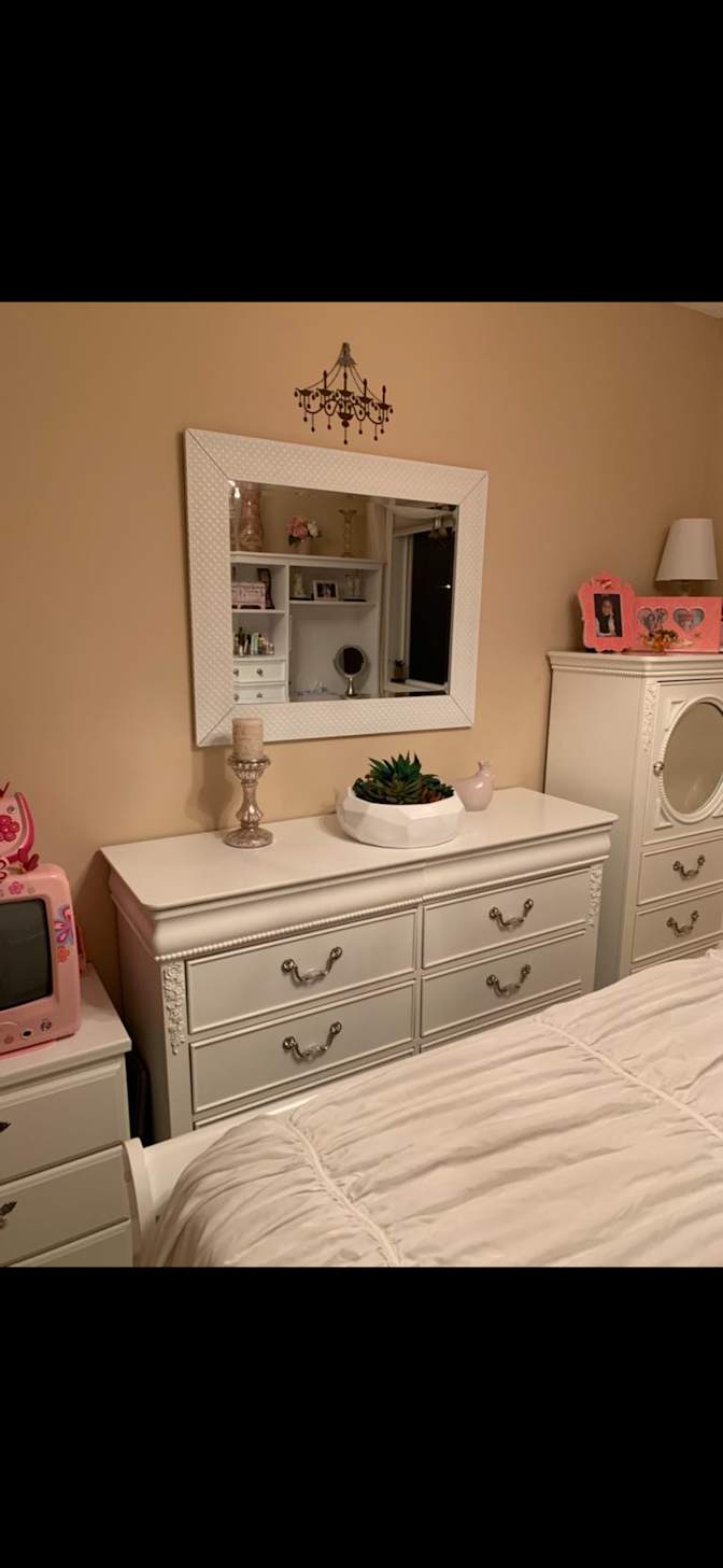 Velma's room