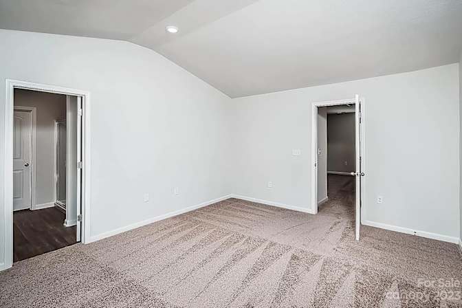 Alcove Rooms's room