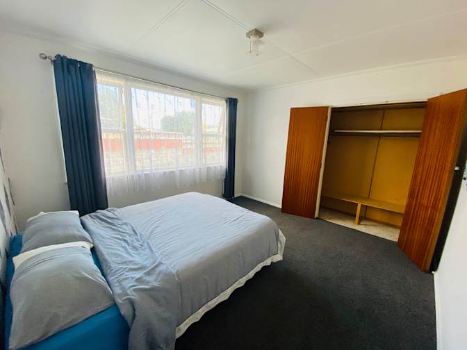Ray M's room