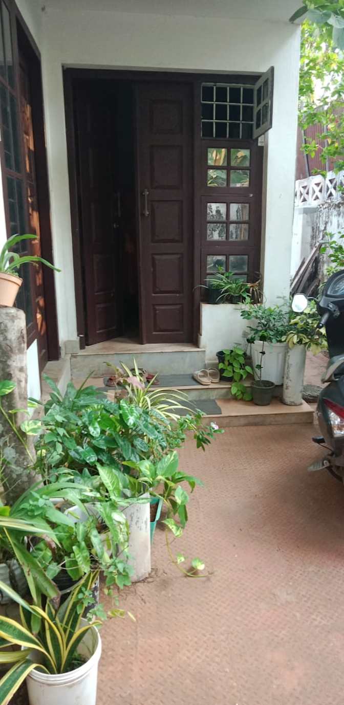 Sheena's room