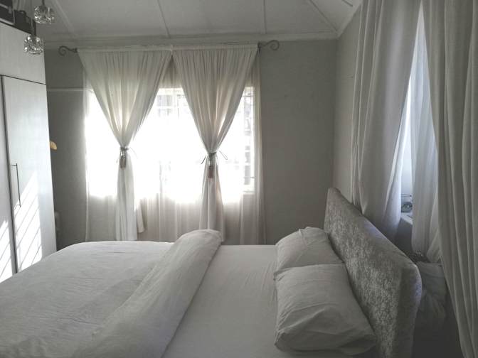 Mia's room