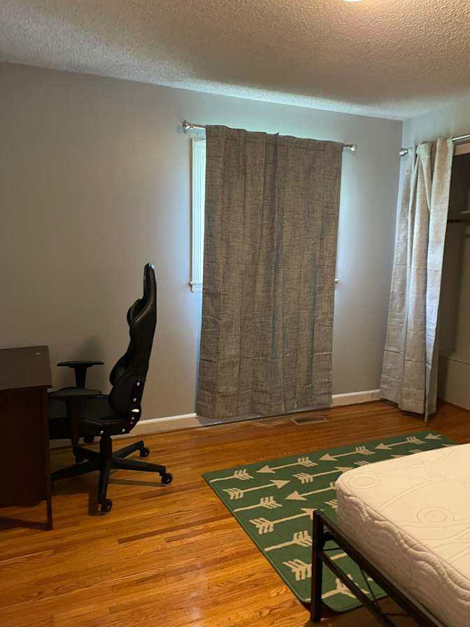 Pat's room