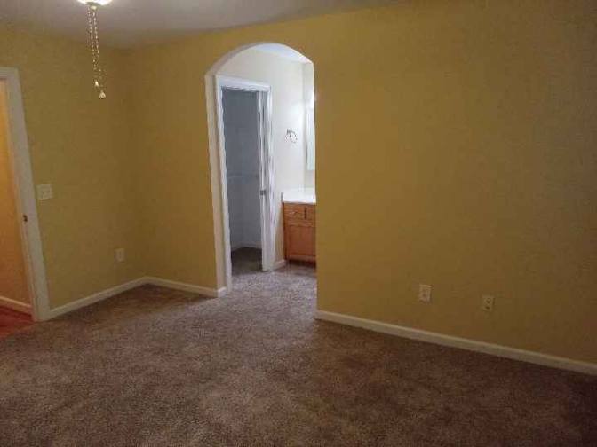 Alcove Rooms's room