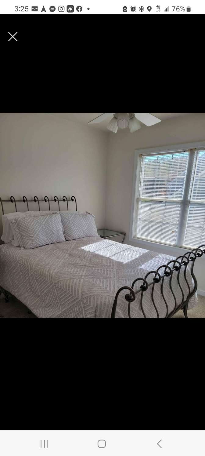 Felecia's room