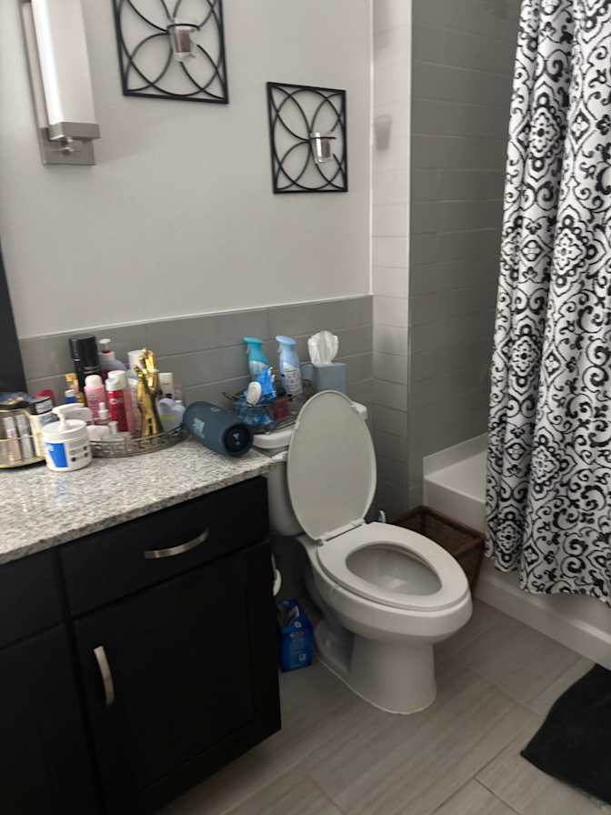Kristen Hough's room