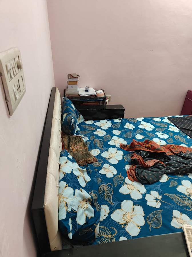 Mitanshi's room