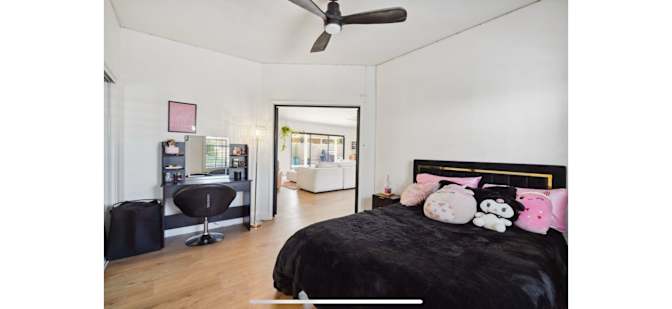 Vacations's room