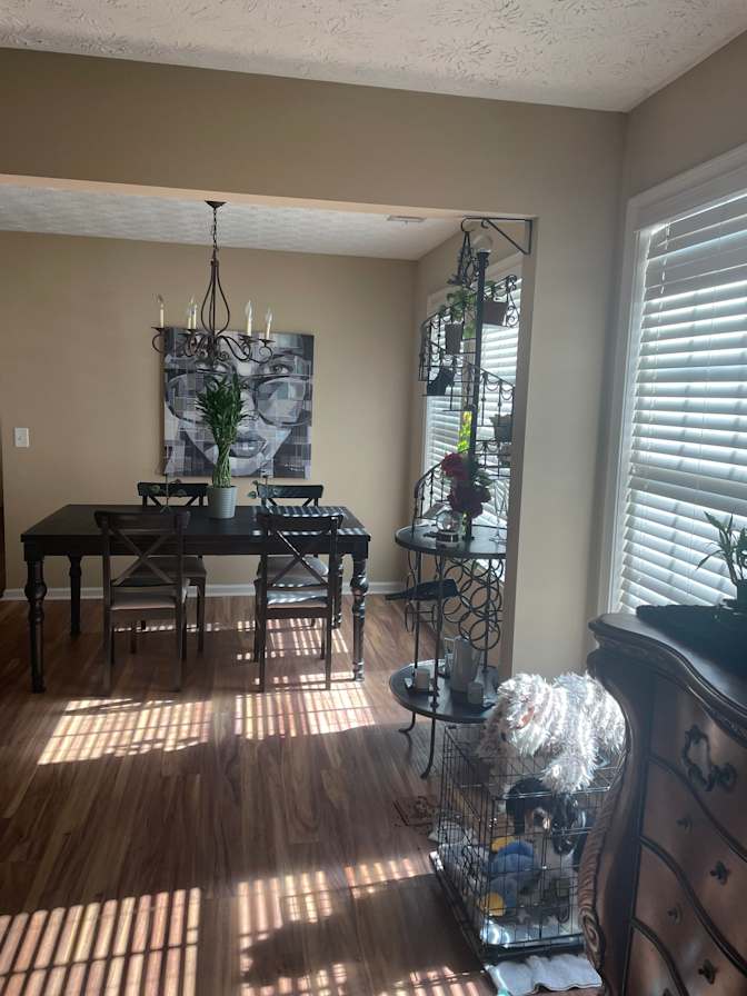 Gigi's room