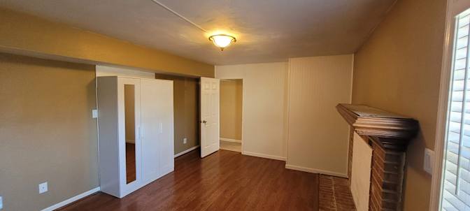 Michael Karlins's room