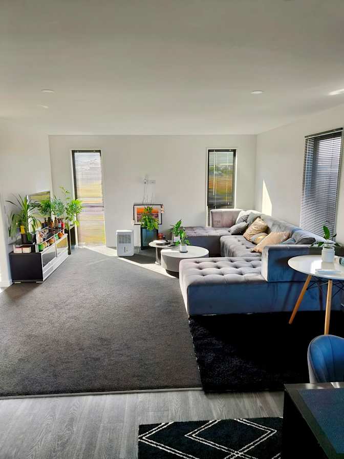 Bernie Ling's room