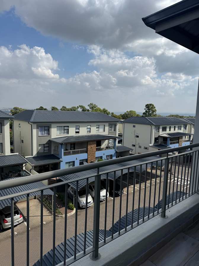 Minenhle's room