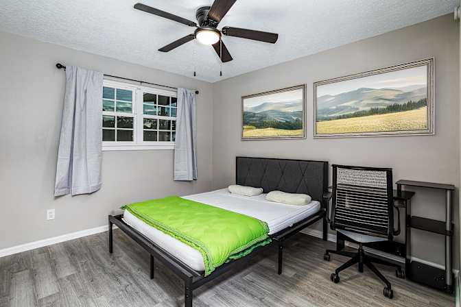PadSplit's room